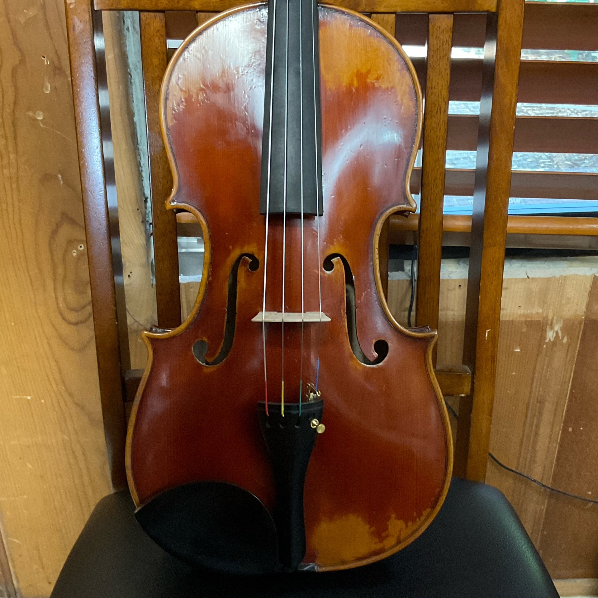 Custom Label Viola